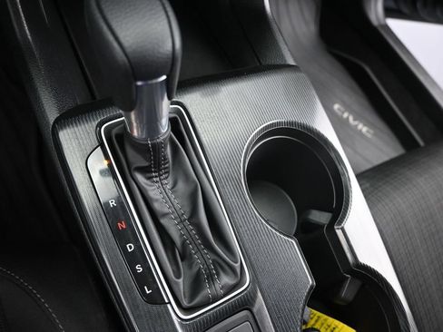 Used 2025 Honda Civic LX image 24