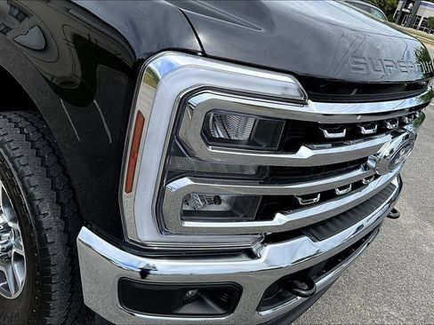 Used 2026 Ford F250 Lariat AWD/4WD image 33