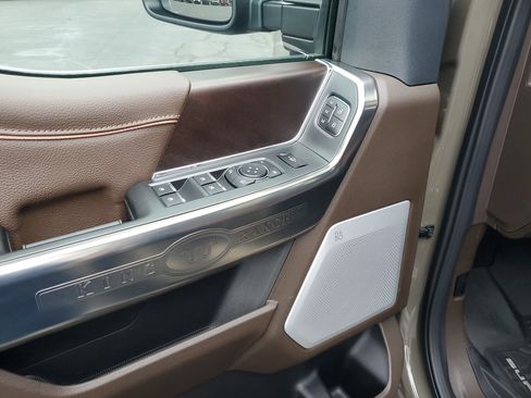 New 2026 Ford F250 King Ranch w/ Chrome Package image 15