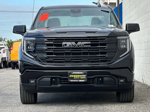 Used 2026 GMC Sierra 1500 Elevation w/ LPO, Elevation Black Package RWD image 9
