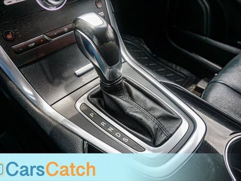 Used 2017 Ford Edge Titanium w/ Technology Package FWD image 36
