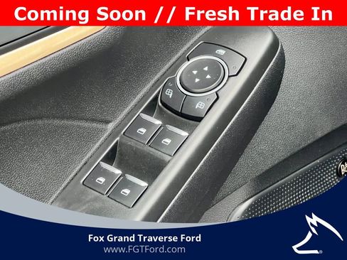 Certified 2022 Ford Escape Titanium w/ Titanium Elite Package image 15