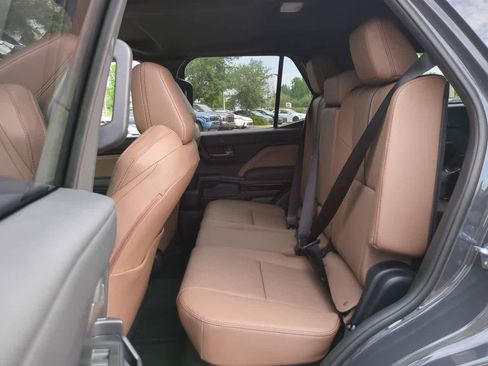 New 2026 Toyota 4Runner Limited AWD/4WD image 14