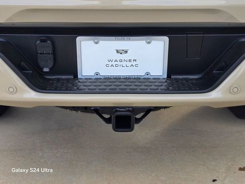 Used 2024 GMC Canyon AT4X image 12