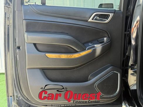 Used 2017 GMC Yukon XL Denali w/ Open Road Package AWD/4WD image 13
