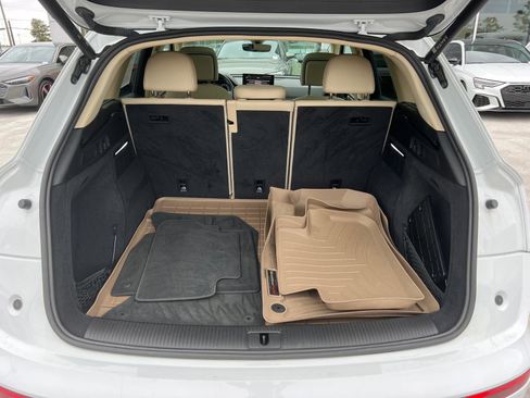 Used 2022 Audi Q5 2.0T Premium Plus w/ Premium Plus Package image 18