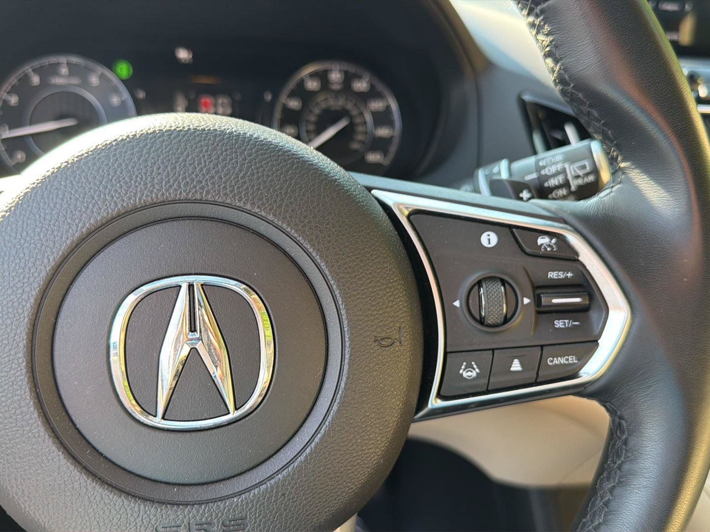 Used 2023 Acura RDX w/ Technology Package FWD image 21