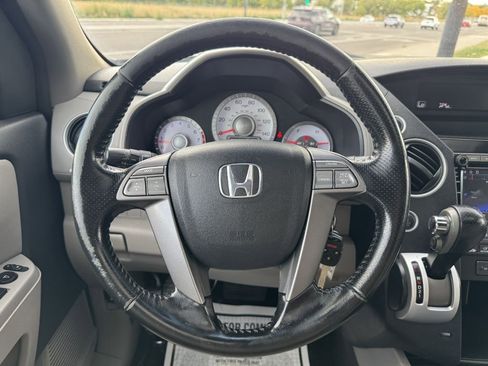 Used 2010 Honda Pilot EX-L image 22