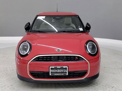 Used 2025 MINI Cooper S image 2