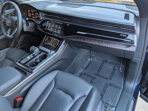 Used 2021 Audi Q8 Prestige w/ Prestige Package image 25