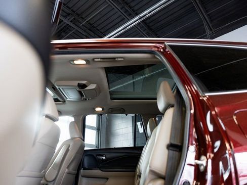 Used 2022 Honda Pilot Elite image 10