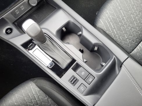 New 2026 Nissan Sentra SV w/ SV Convenience Package FWD image 15