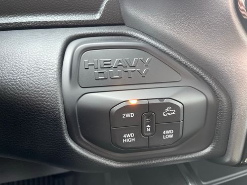 New 2025 RAM 2500 Lone Star AWD/4WD image 24