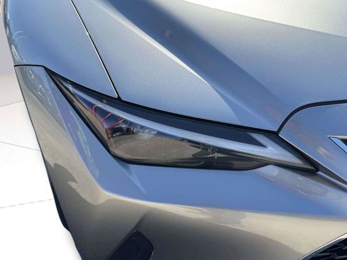 Used 2021 Lexus IS 300 w/ Accessory Package RWD image 11
