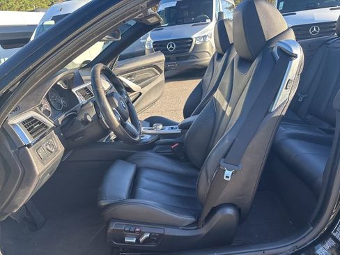 Used 2018 BMW 430i Convertible image 39