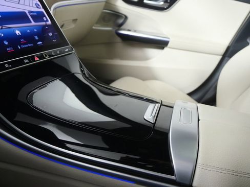 Used 2023 Mercedes-Benz C 300 Sedan image 22