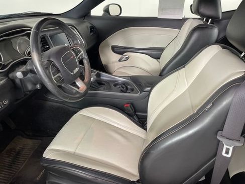 Used 2017 Dodge Challenger GT w/ Technology Group AWD/4WD image 2