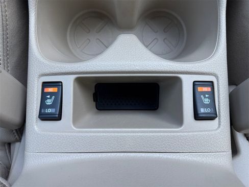 Used 2016 Nissan Rogue SL w/ SL Premium Package image 27