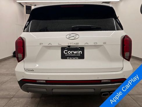 Used 2025 Hyundai Palisade SEL FWD image 4