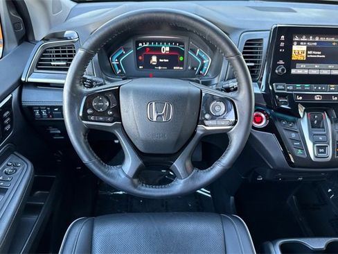 Certified 2024 Honda Odyssey Elite image 18