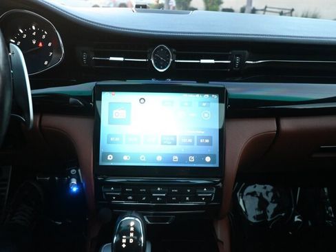 Used 2015 Maserati Quattroporte S Q4 image 36