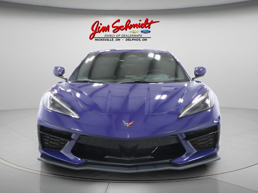 Used 2025 Chevrolet Corvette Stingray Coupe w/ 1LT RWD image 3