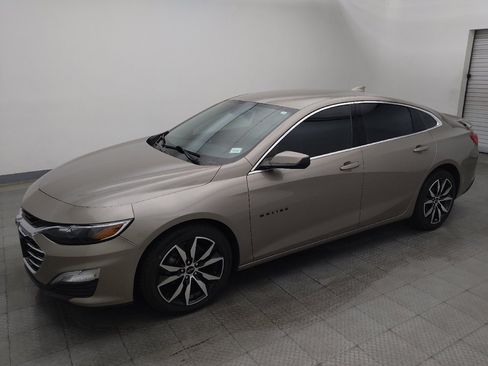 Used 2022 Chevrolet Malibu RS FWD image 2