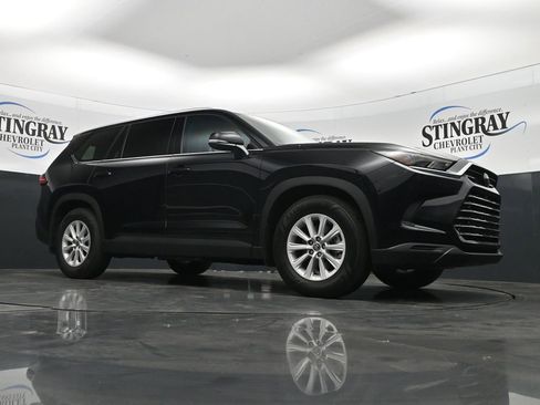 Used 2026 Toyota Grand Highlander FWD image 26