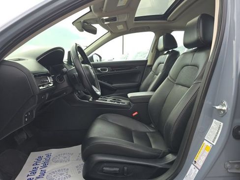 Used 2024 Honda Civic Touring image 11
