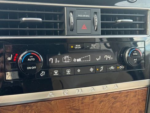 Used 2023 Nissan Armada SL w/ Captain's Chairs Package image 44