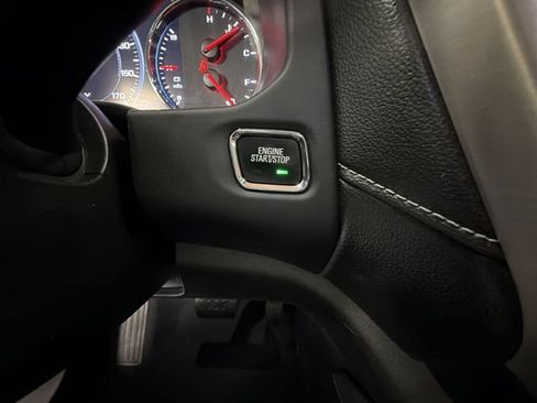 Certified 2020 GMC Acadia Denali w/ Trailering Package AWD/4WD image 17
