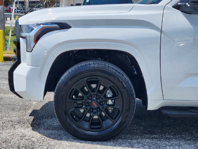 Used 2025 Toyota Tundra SR w/ SR Tow Package RWD image 8
