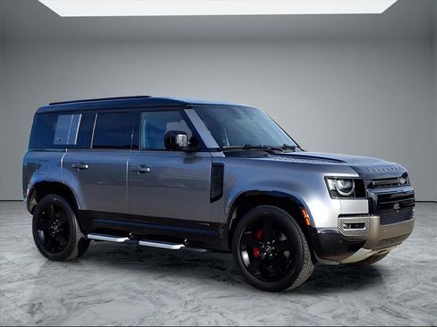 Used 2020 Land Rover Defender 110 X image 1