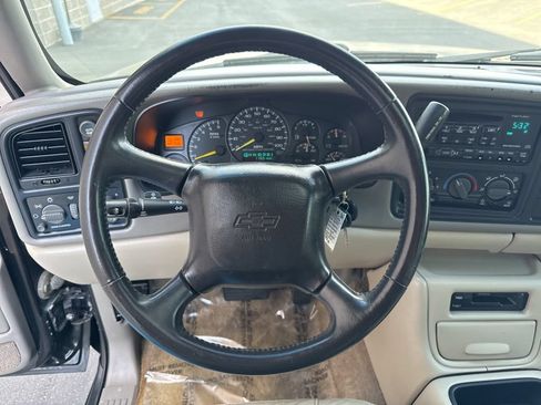 Used 2001 Chevrolet Tahoe LS AWD/4WD image 14