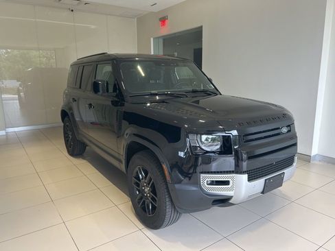 Used 2025 Land Rover Defender 110 S image 15