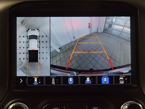 Used 2023 GMC Sierra 2500 Denali w/ Denali Ultimate Package image 55