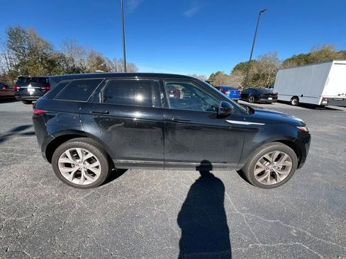 Used 2020 Land Rover Range Rover Evoque SE image 8