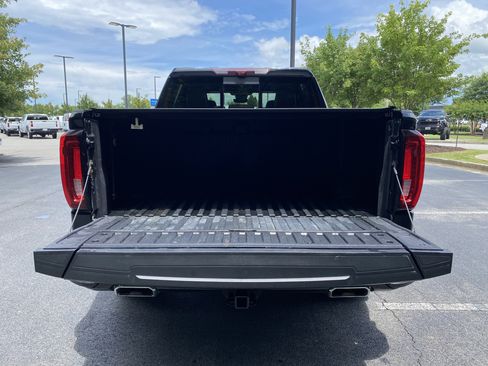 Used 2022 GMC Sierra 1500 Denali Ultimate AWD/4WD image 12