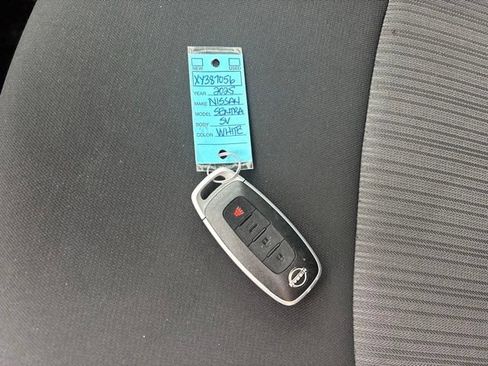 Used 2025 Nissan Sentra SV FWD image 28