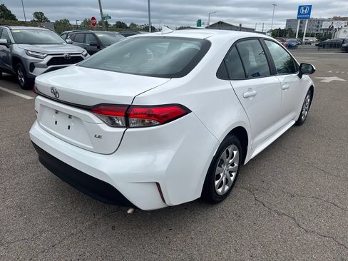 Used 2024 Toyota Corolla LE FWD image 7