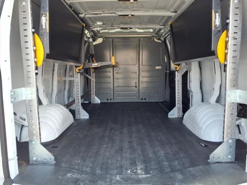 Certified 2023 GMC Savana 2500 w/ Driver Convenience Package image 23