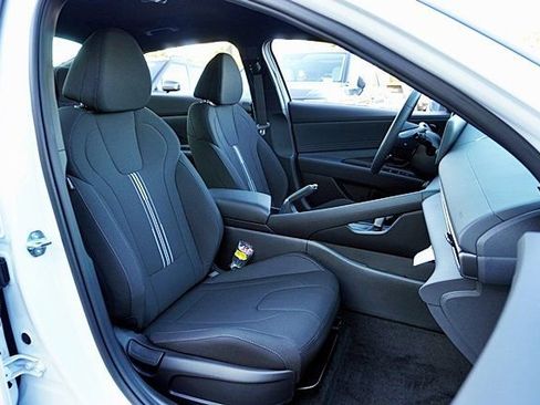 New 2026 Hyundai Elantra Sport image 16