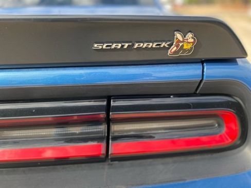 Used 2020 Dodge Challenger R/T Scat Pack RWD image 12