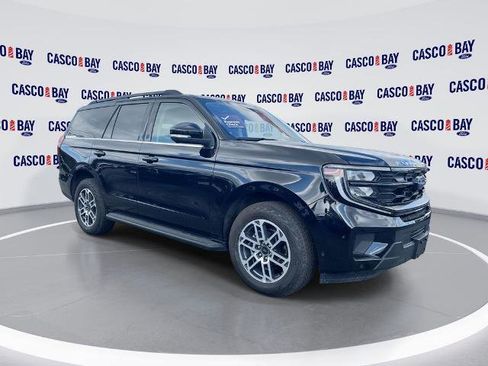 Certified 2025 Ford Expedition Active image 1