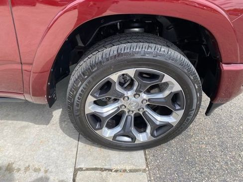 Used 2019 RAM 1500 Limited AWD/4WD image 15