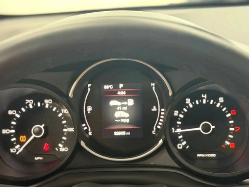 Used 2018 FIAT 500L Lounge FWD image 27