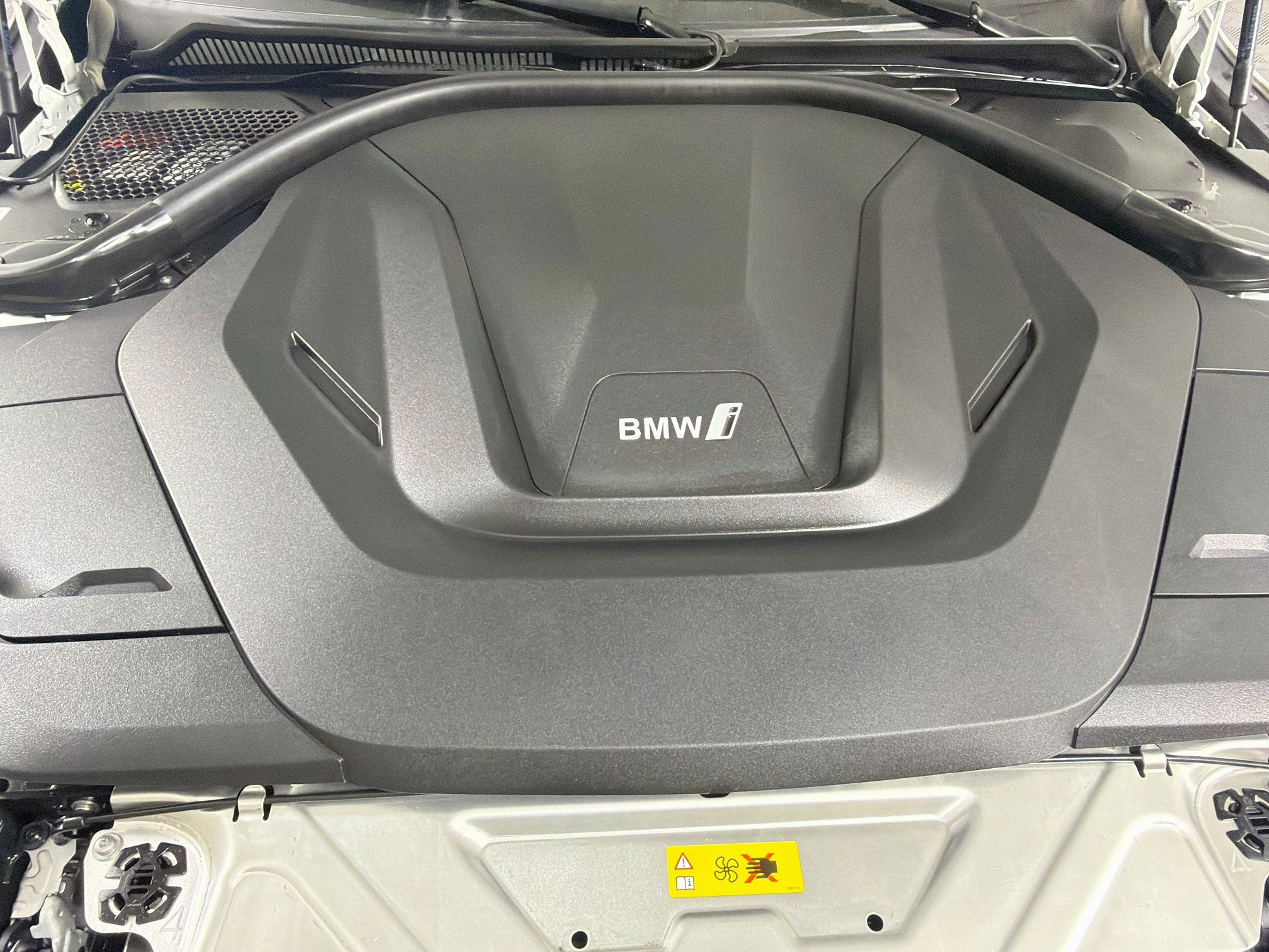 Used 2024 BMW i4 eDrive35 w/ Premium Package RWD image 34