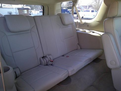 Used 2015 GMC Yukon XL Denali w/ Open Road Package image 19