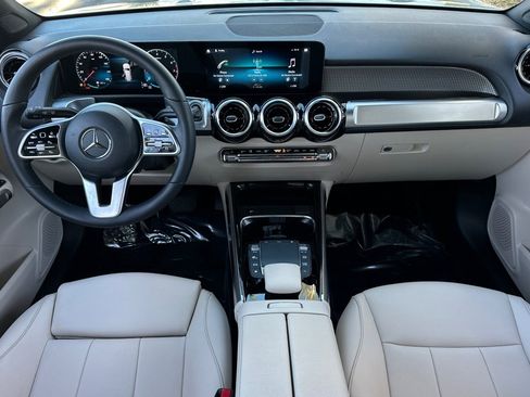 Certified 2022 Mercedes-Benz GLB 250 image 5
