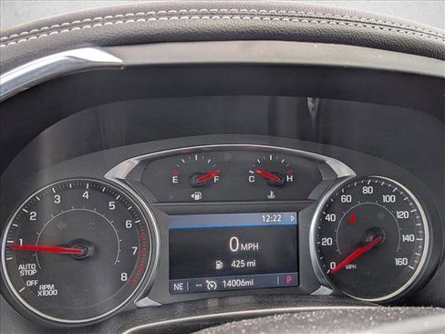 Used 2025 Chevrolet Blazer LT AWD/4WD image 10